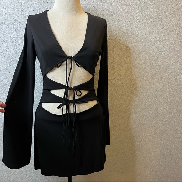 ZARA Cut-out Midriff Long sleeve Bodycon Mini dress in Black Size M NWT - Picture 6 of 11